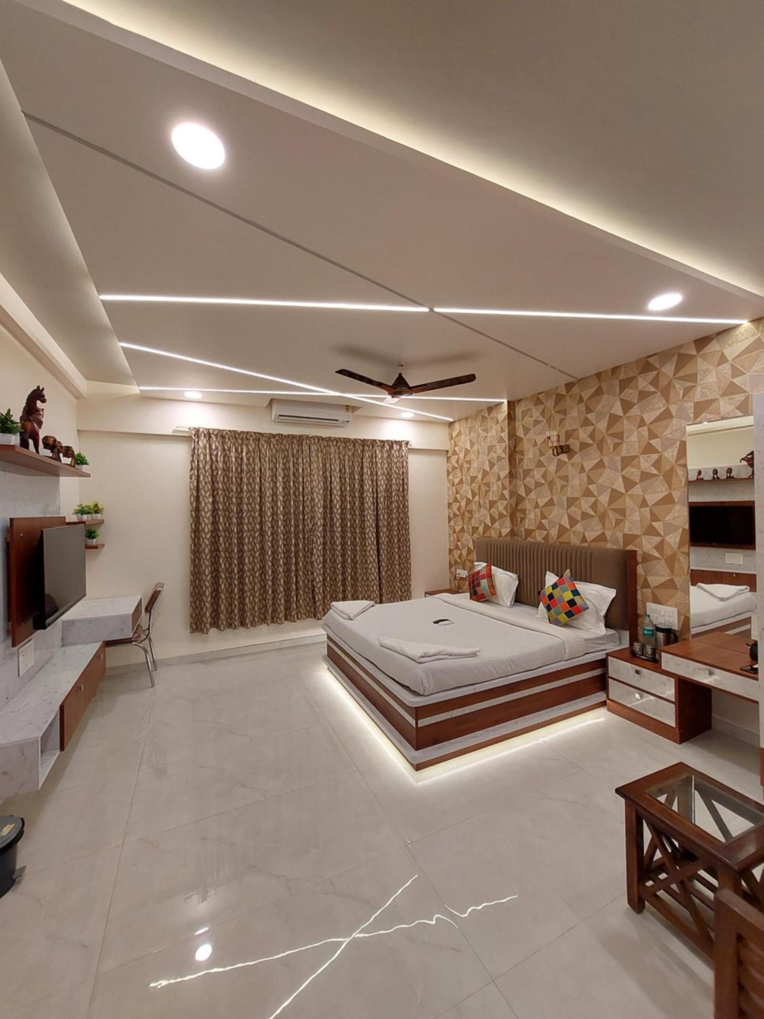 Divine Bliss Villa 로나발라 외부 사진